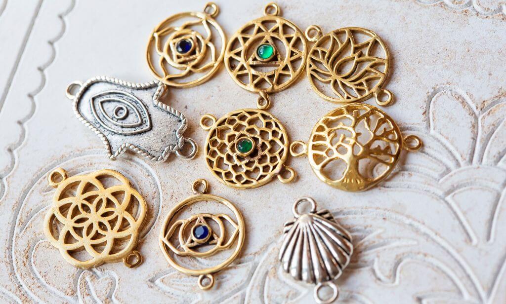 Stal chirurgiczna w biżuterii